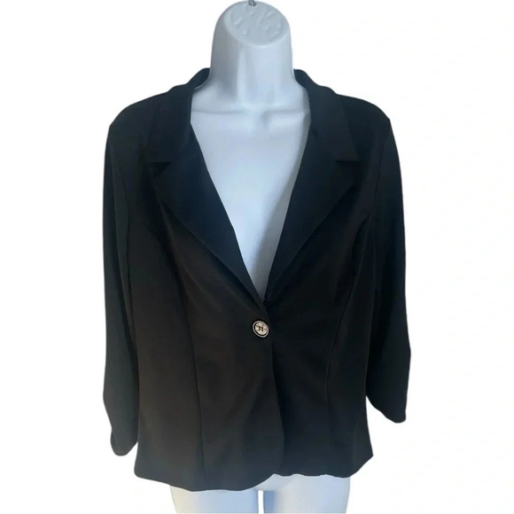 Hybrid & Company Black Blazer Jacket - One-Button Closure, Made in the USA - Picture 2 of 8